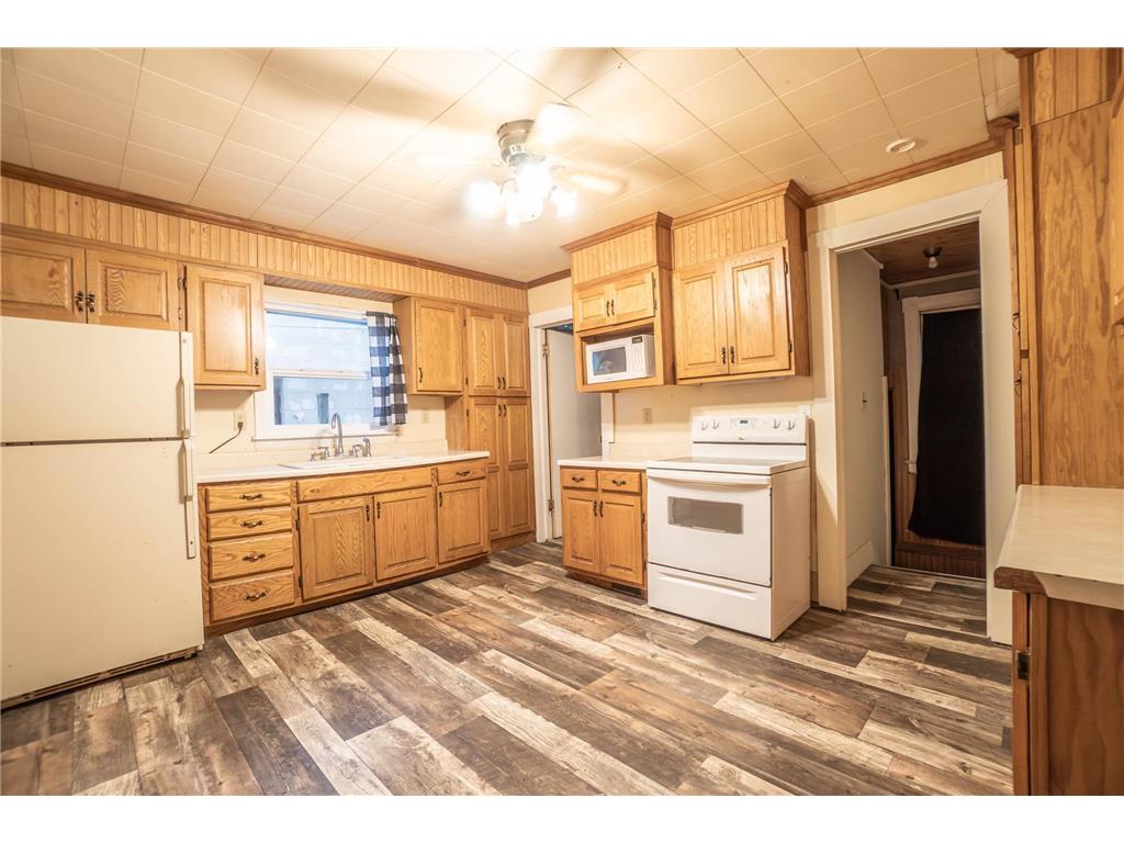 8 Dayton Avenue SE Wadena MN 56482 7001523 image4