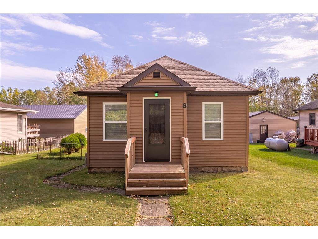 8 Haynes Street N Taconite MN 55786 6802443 image1