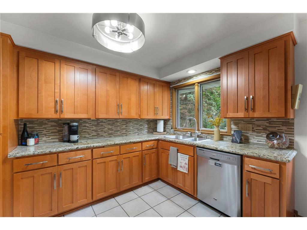 8 Imperial Drive E West Saint Paul MN 55118 7087566 image17