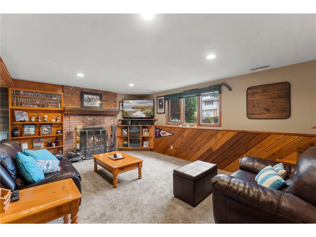 8 Imperial Drive E West Saint Paul MN 55118 7087566 image32