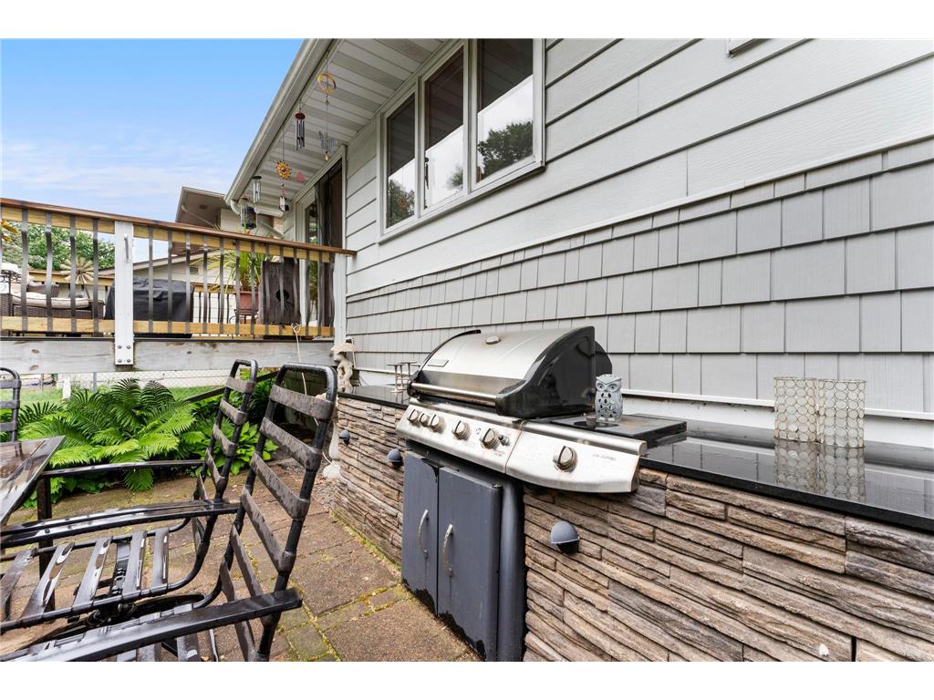 8 Imperial Drive E West Saint Paul MN 55118 7087566 image45