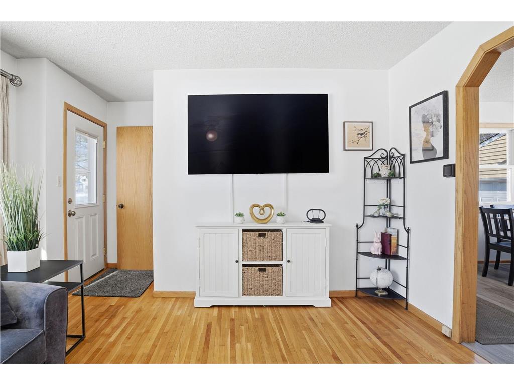 8 Pointcross Drive Circle Pines MN 55014 7012682 image8