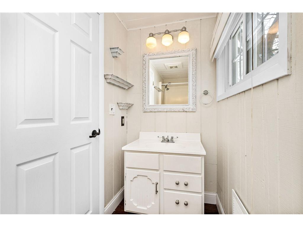 80 Oak Street Mahtomedi MN 55115 7037990 image18