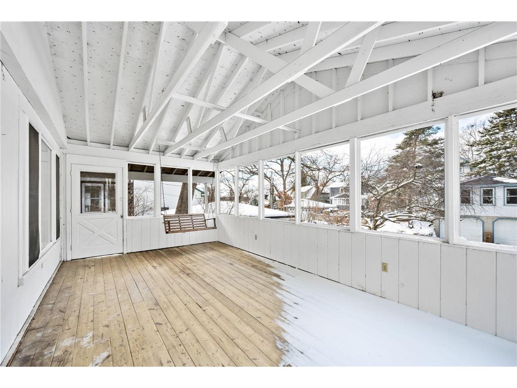 80 Oak Street Mahtomedi MN 55115 7037990 image2