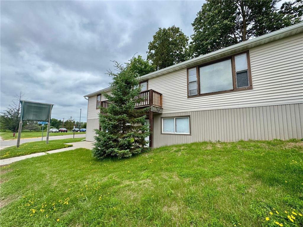 80 Summit_ Avenue W Blackduck MN 56630 7000831 image19