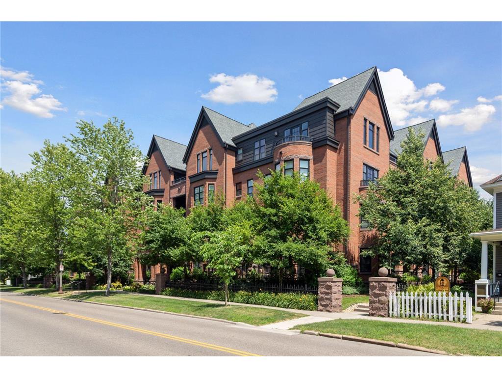 80 Western Avenue N #103 Saint Paul MN 55102 6756443 image1