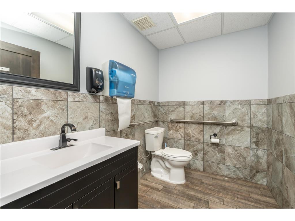 800 6th Street NW New Prague MN 56071 7091396 image27