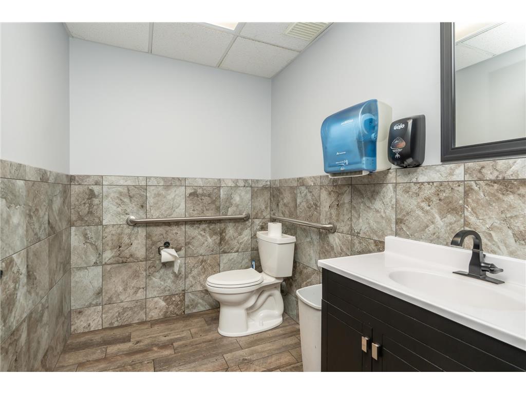 800 6th Street NW New Prague MN 56071 7091396 image28