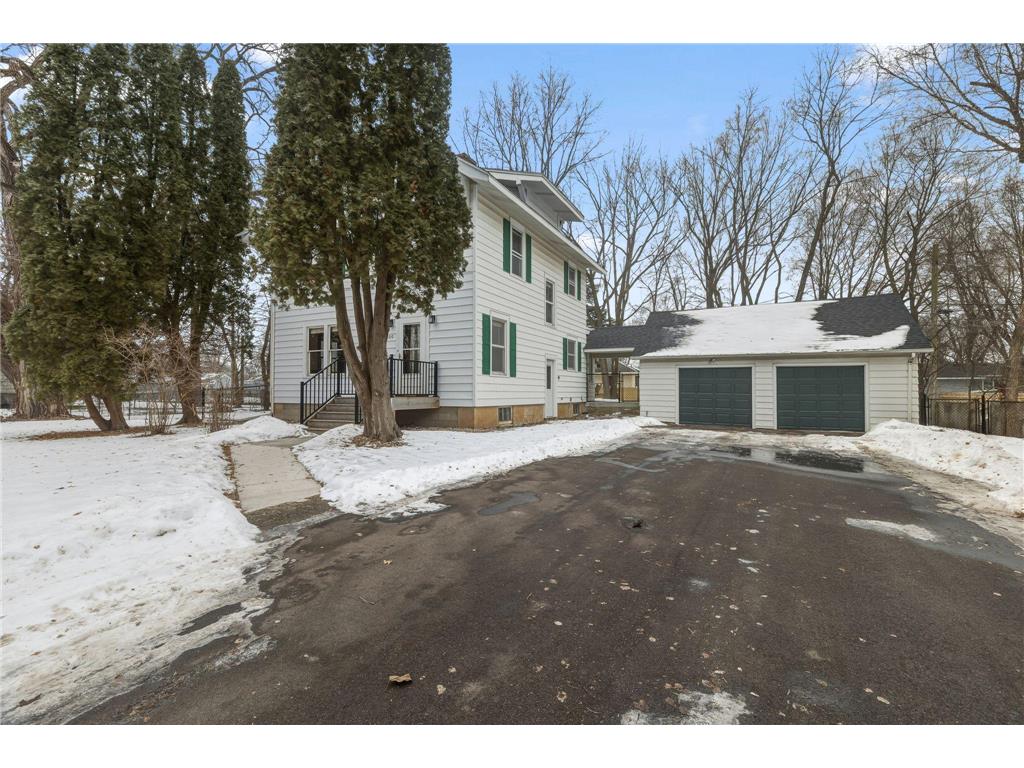 800 8th Street Farmington MN 55024 7008496 image1