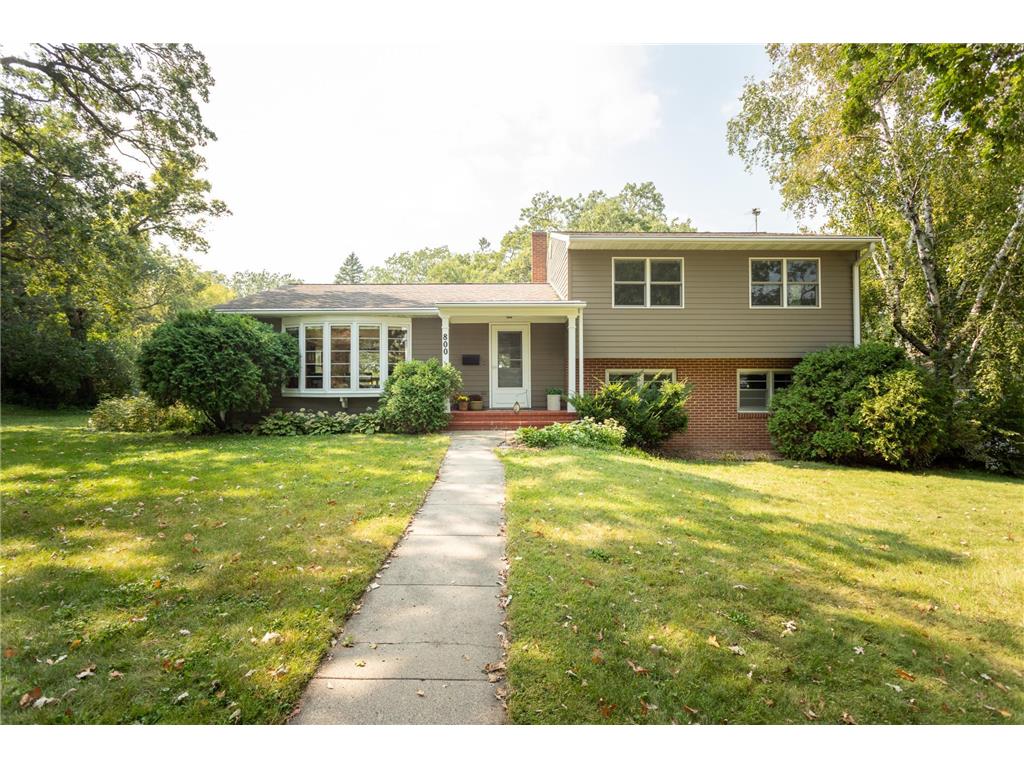 800 Bryant Street Alexandria MN 56308 - Winona 6430434 image1