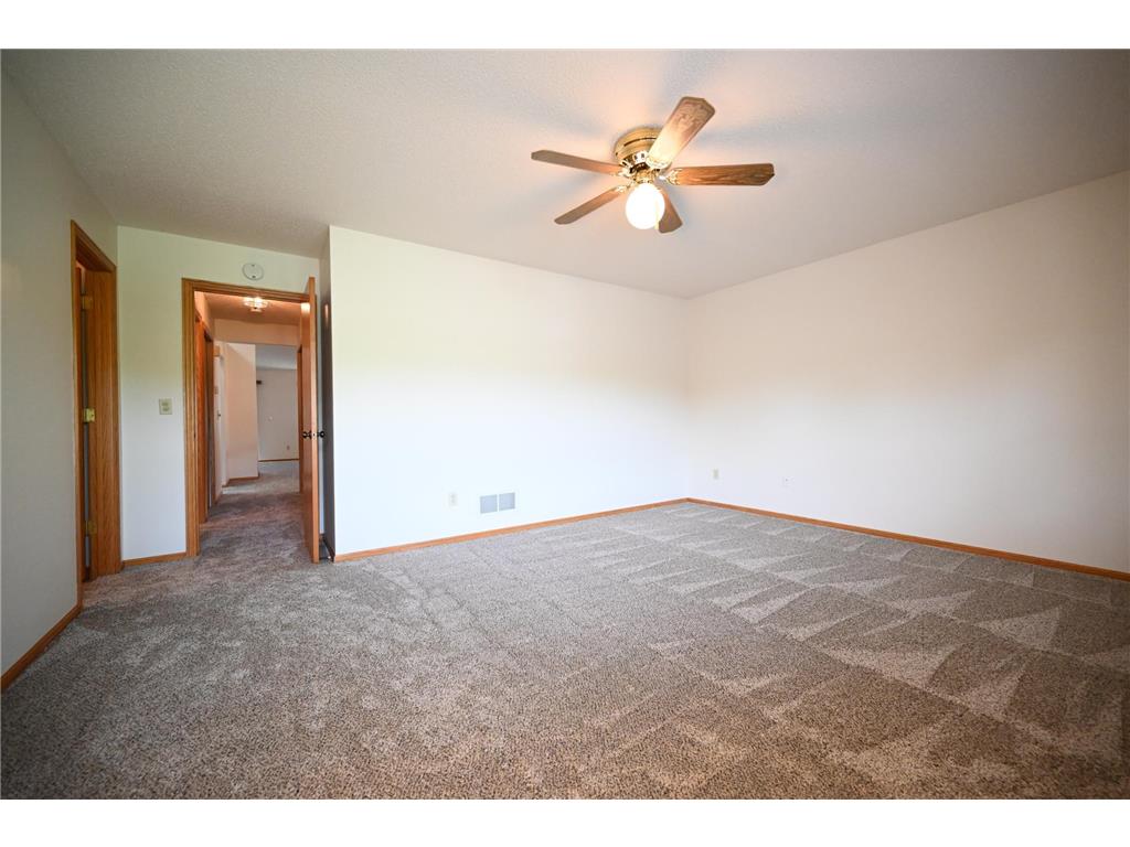 800 Buckingwood Court Chanhassen MN 55317 7081737 image12