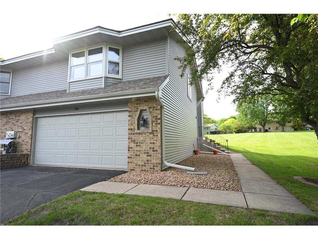 800 Buckingwood Court Chanhassen MN 55317 7081737 image2