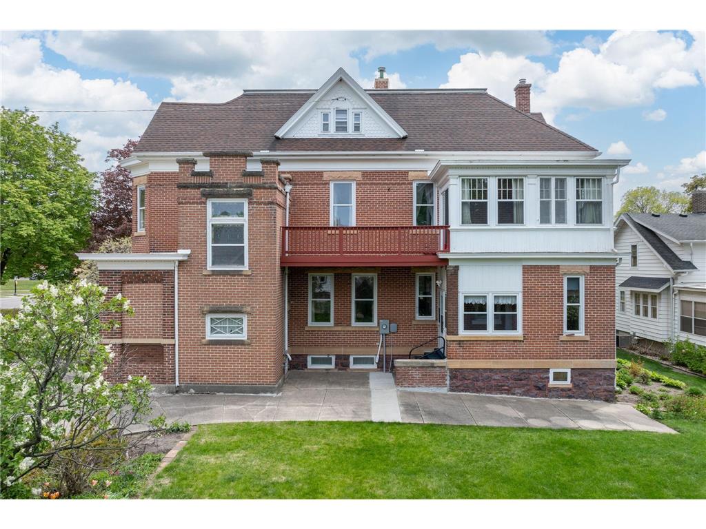 800 Center Street New Ulm MN 56073 7067088 image6
