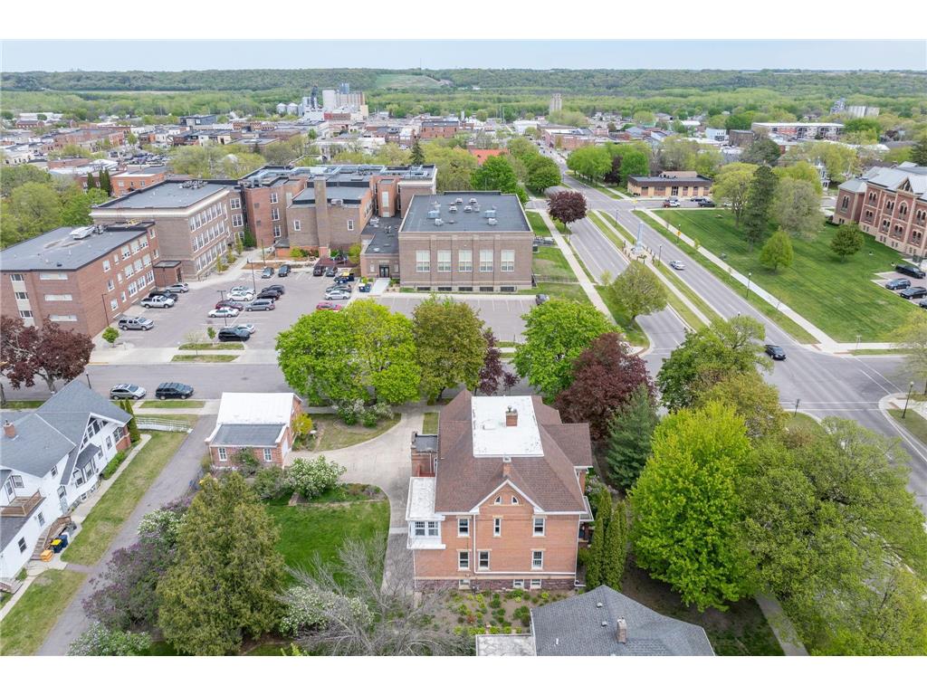 800 Center Street New Ulm MN 56073 7067088 image88