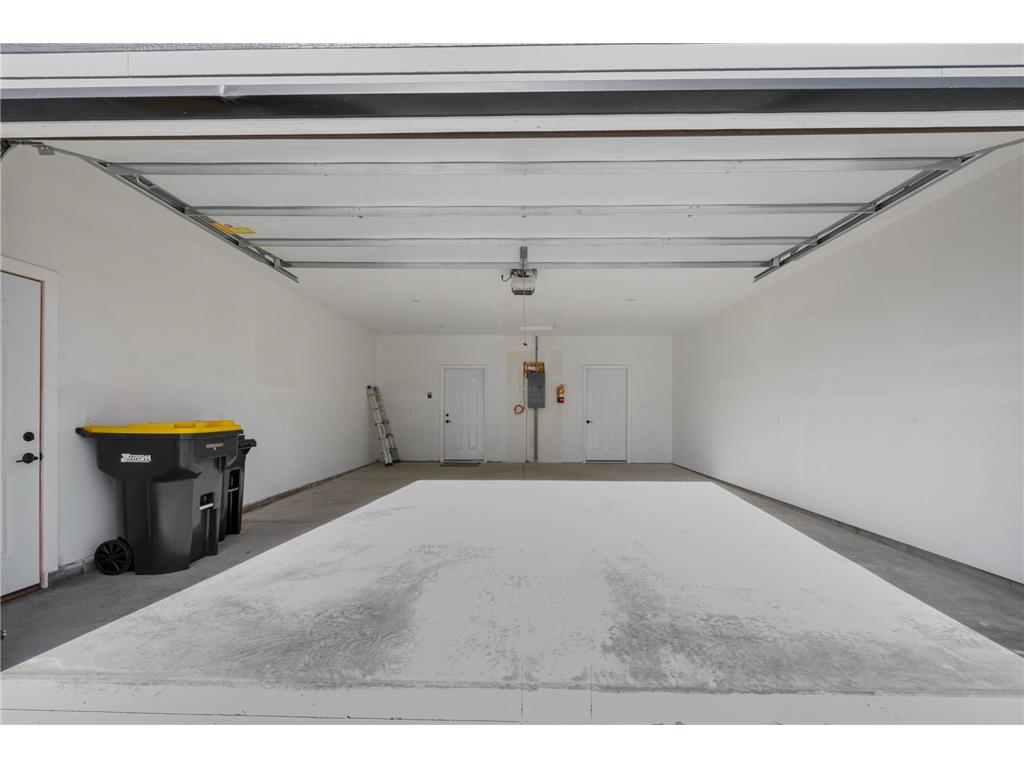 800 Elm Drive Fairfax MN 55332 7039810 image25