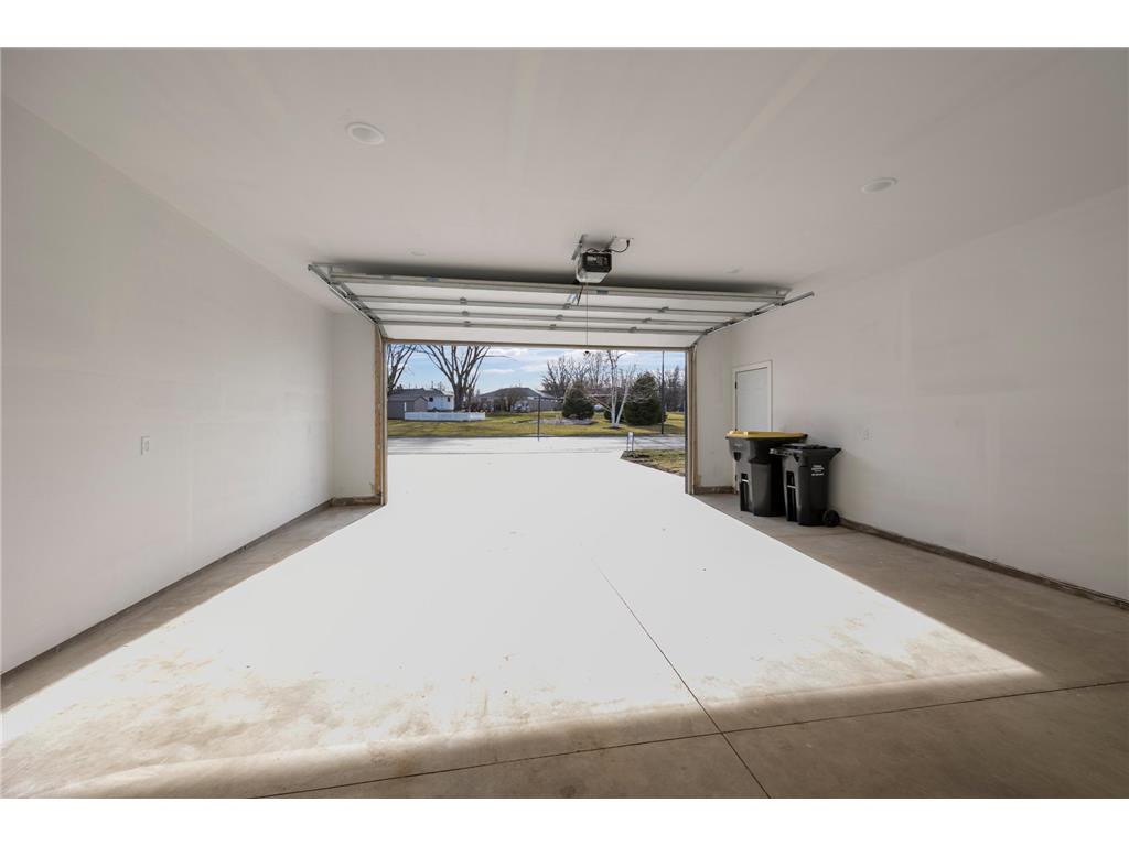 800 Elm Drive Fairfax MN 55332 7039810 image26
