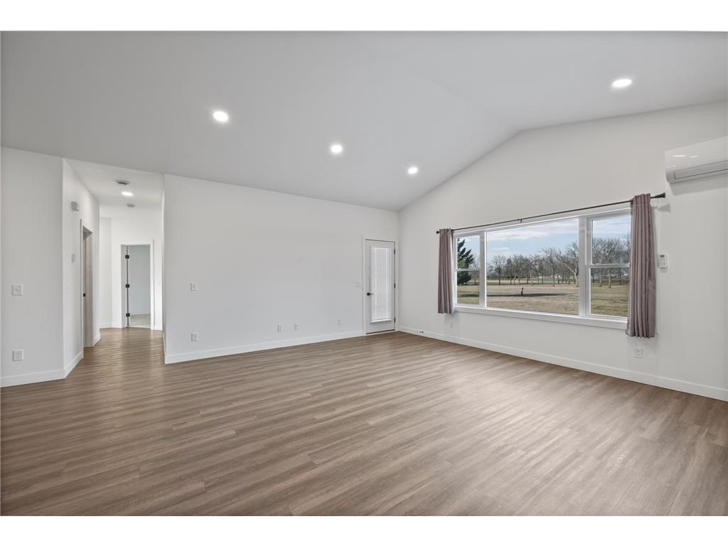 800 Elm Drive Fairfax MN 55332 7039810 image5