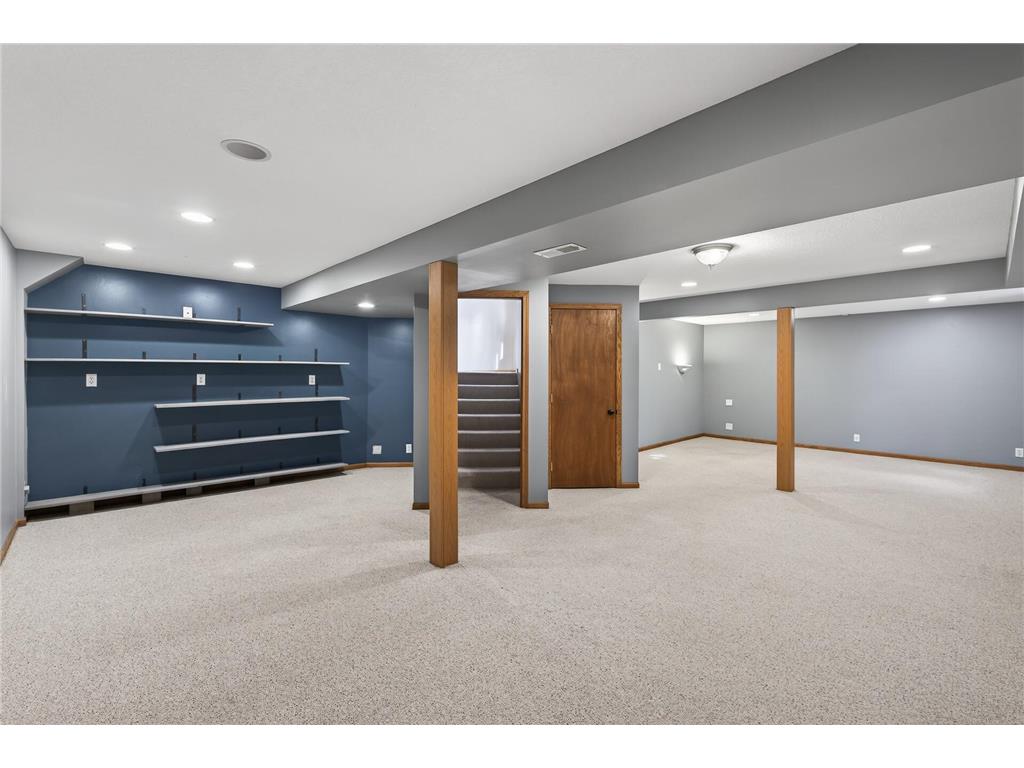 800 Griffin Avenue Mahtomedi MN 55115 7017491 image10