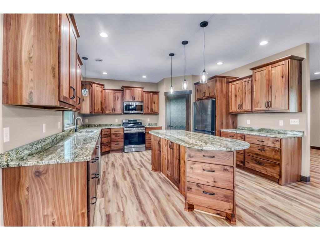 800 Lake Forest Circle Detroit Lakes MN 56501 6789088 image24