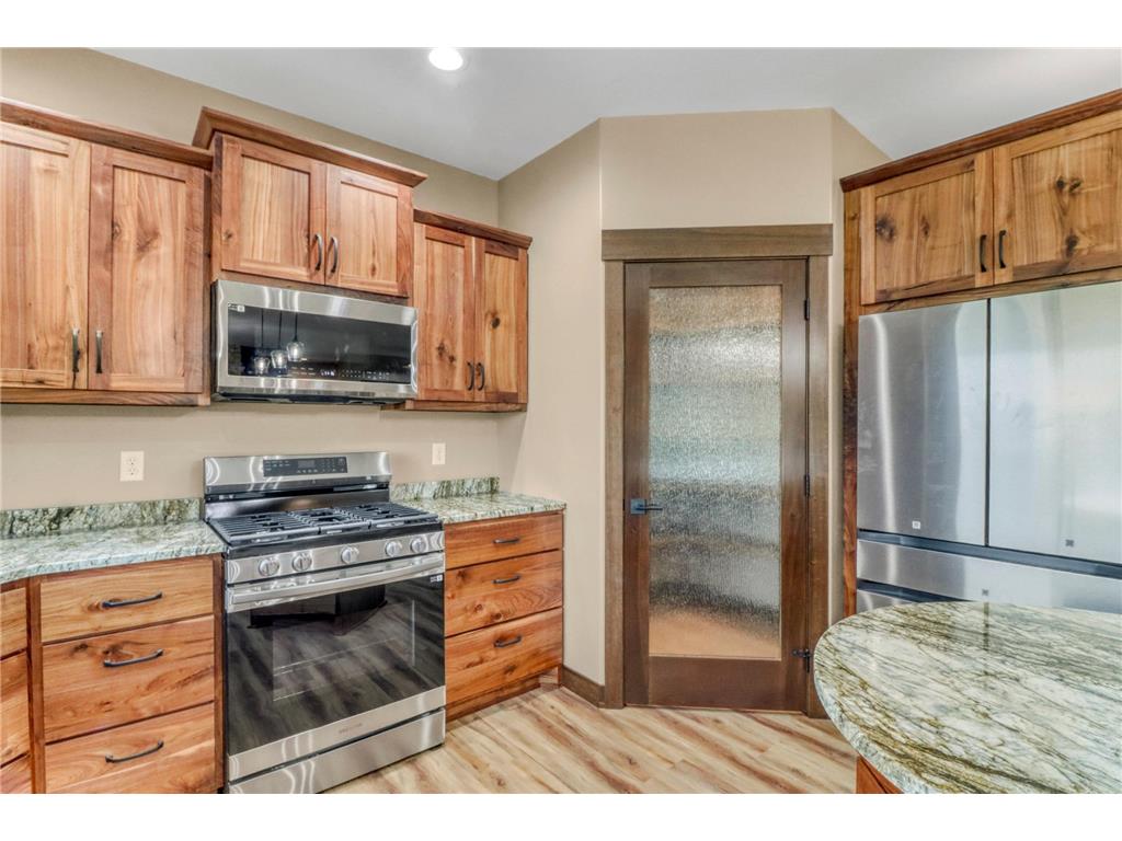 800 Lake Forest Circle Detroit Lakes MN 56501 6789088 image29