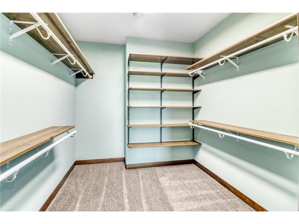 800 Lake Forest Circle Detroit Lakes MN 56501 6789088 image38