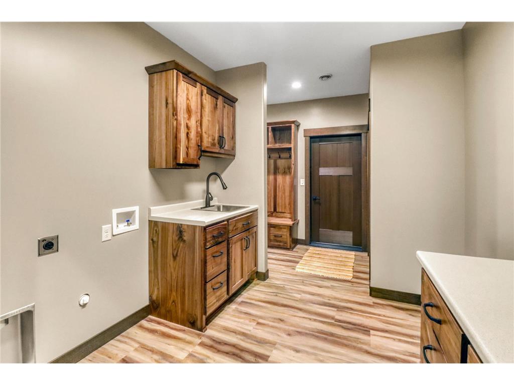 800 Lake Forest Circle Detroit Lakes MN 56501 6789088 image46