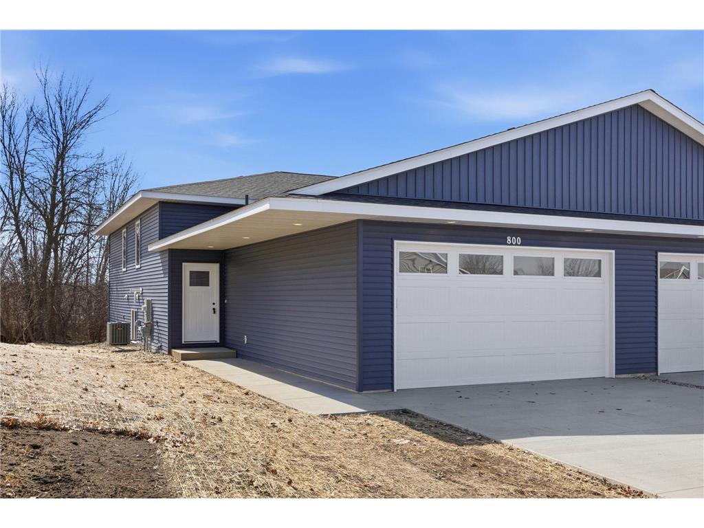 800 Texas Avenue NW Hutchinson MN 55350 7038293 image1