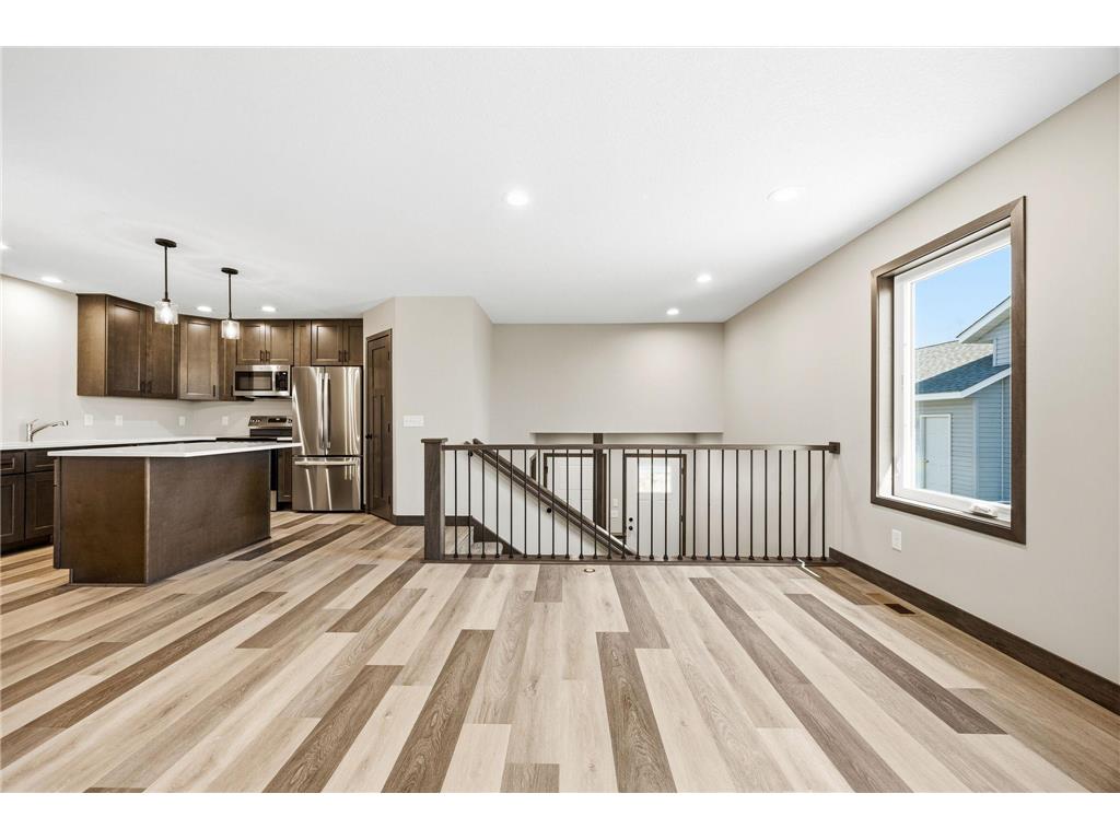 800 Texas Avenue NW Hutchinson MN 55350 7038293 image9