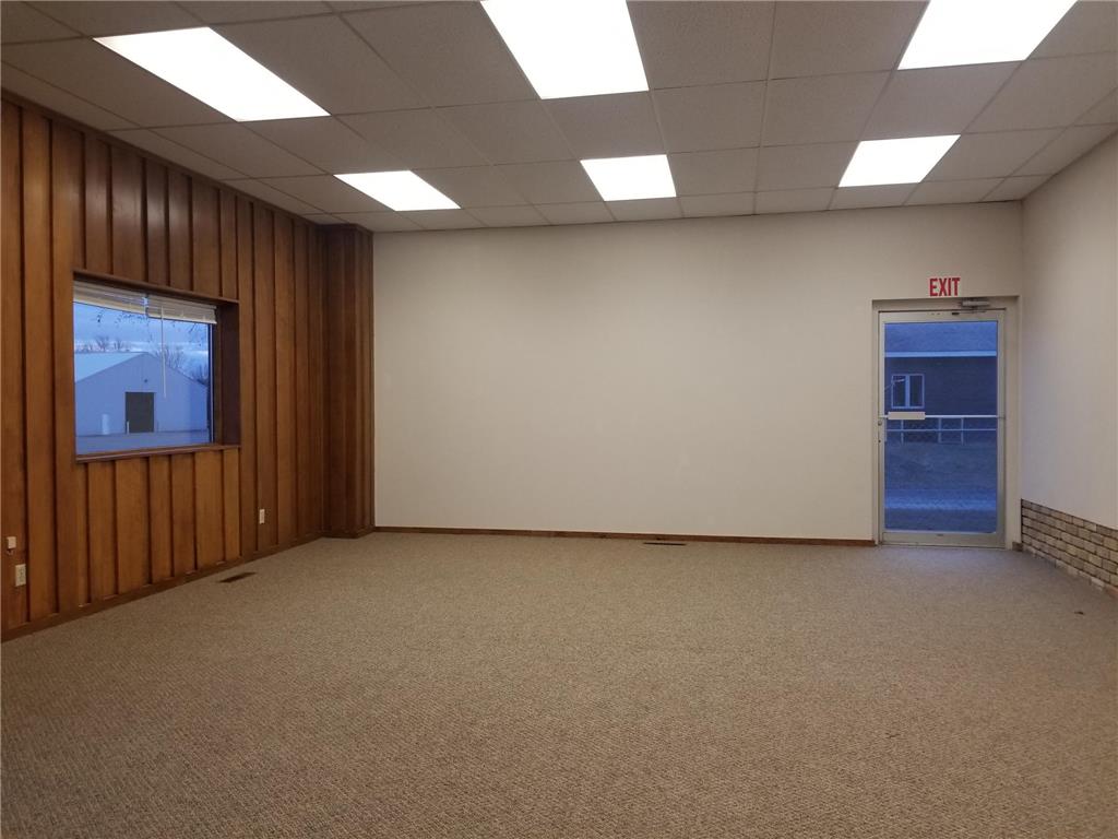 800 W College Drive Marshall MN 56258 6652458 image11