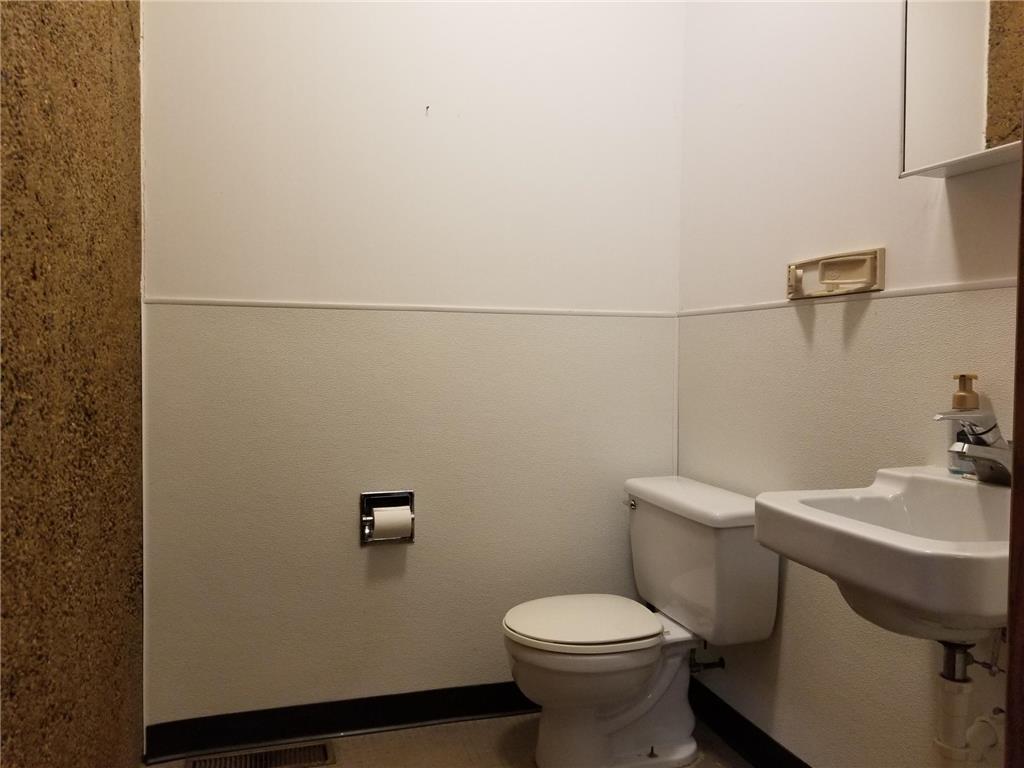 800 W College Drive Marshall MN 56258 6652458 image13