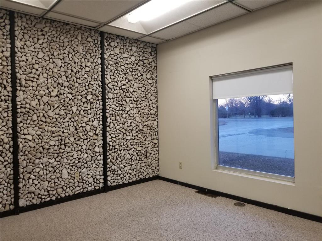 800 W College Drive Marshall MN 56258 6652458 image7