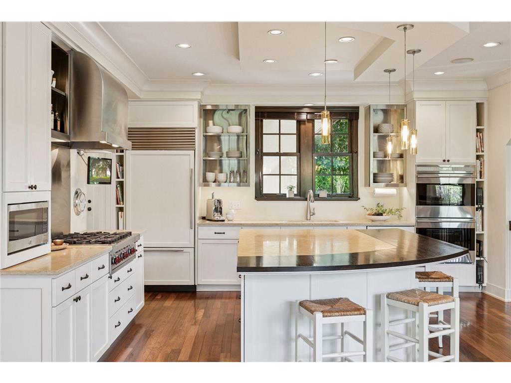 800 Westwood Drive S Golden Valley MN 55416 6786731 image23