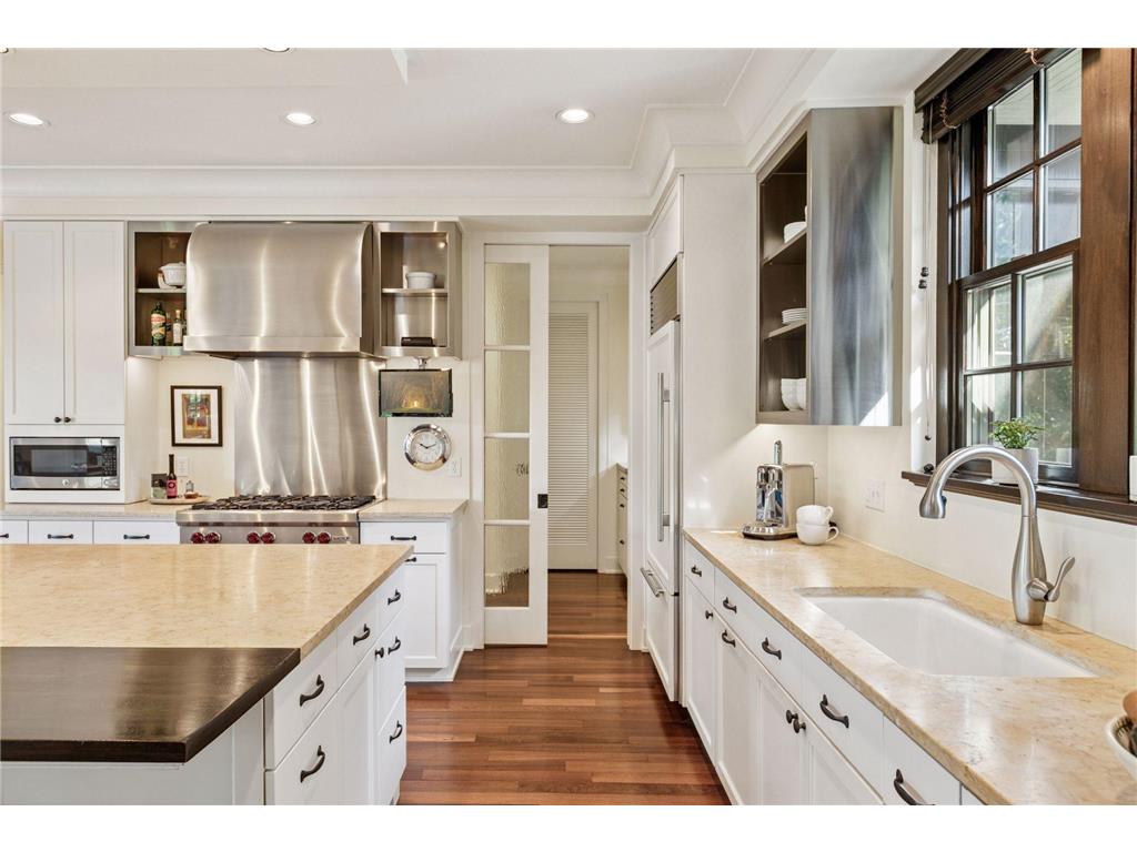 800 Westwood Drive S Golden Valley MN 55416 6786731 image25