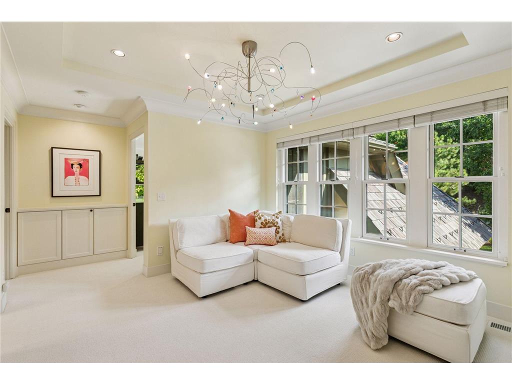 800 Westwood Drive S Golden Valley MN 55416 6786731 image46