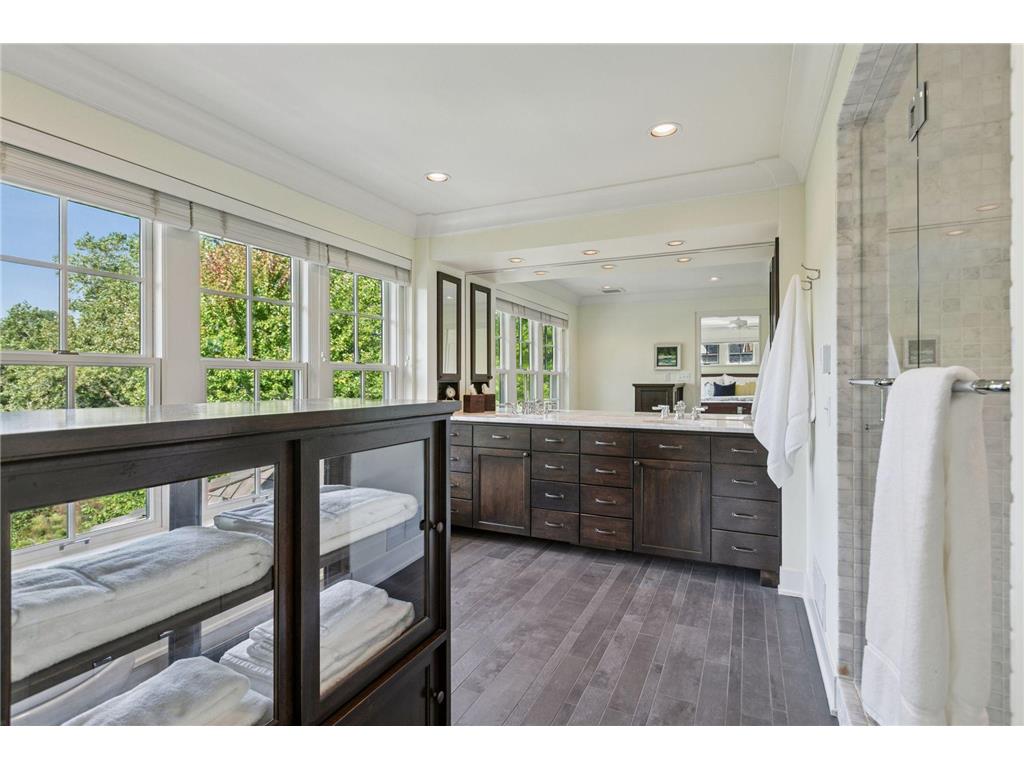 800 Westwood Drive S Golden Valley MN 55416 6786731 image49