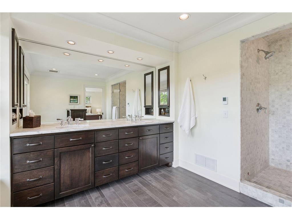 800 Westwood Drive S Golden Valley MN 55416 6786731 image50