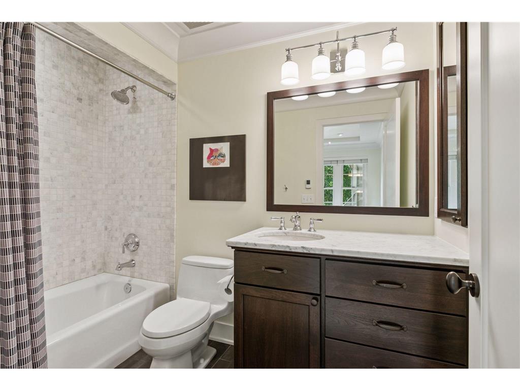 800 Westwood Drive S Golden Valley MN 55416 6786731 image56