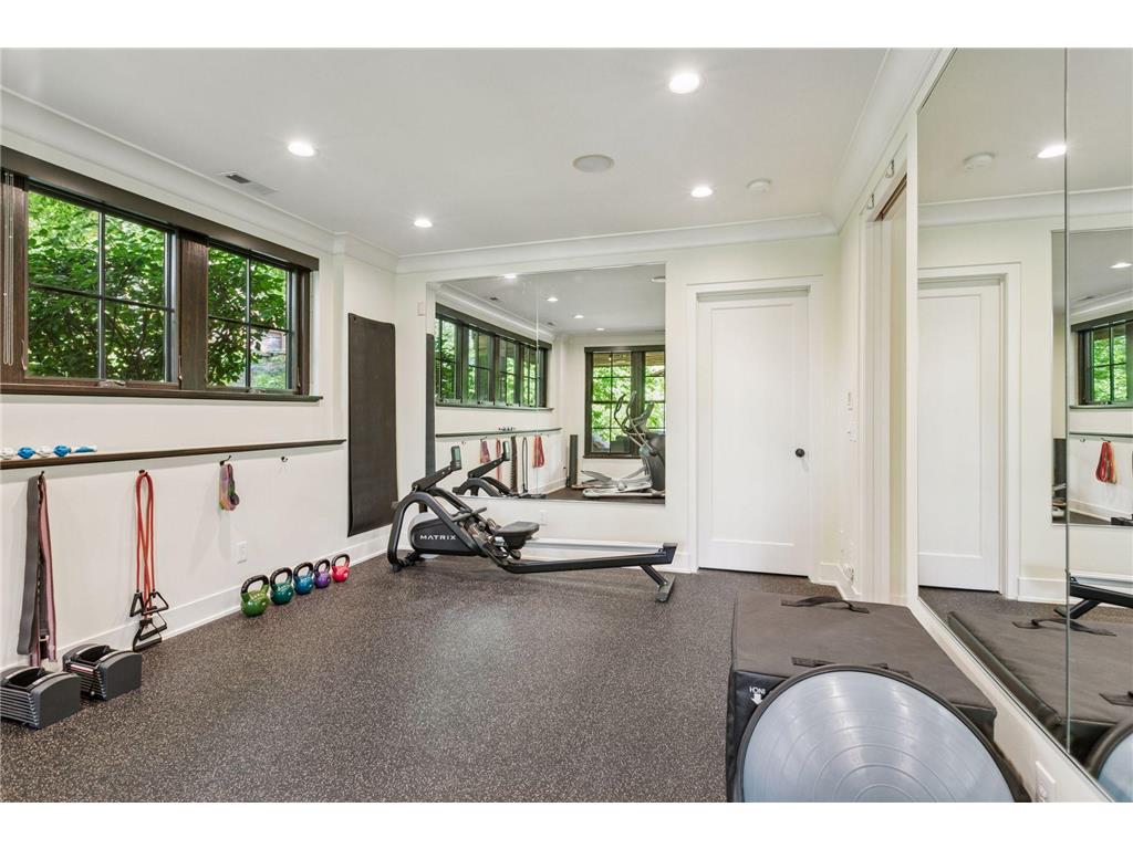 800 Westwood Drive S Golden Valley MN 55416 6786731 image73