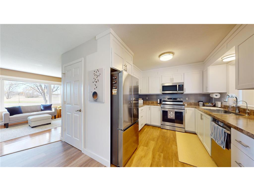 800 Willow Springs Road Detroit Lakes MN 56501 7072295 image10