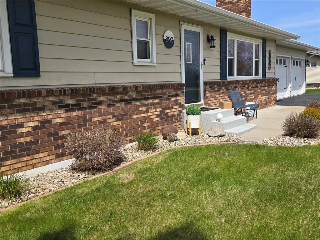 800 Willow Springs Road Detroit Lakes MN 56501 7072295 image27