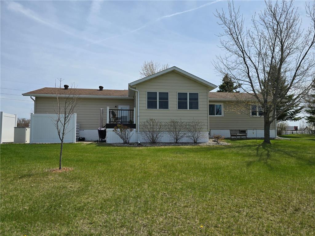 800 Willow Springs Road Detroit Lakes MN 56501 7072295 image29