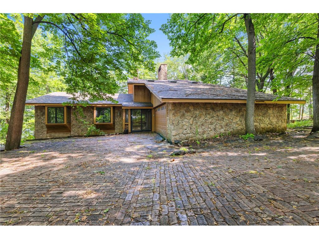 8000 Hill Trail N Lake Elmo MN 55042 - Demontreville 7095467 image13