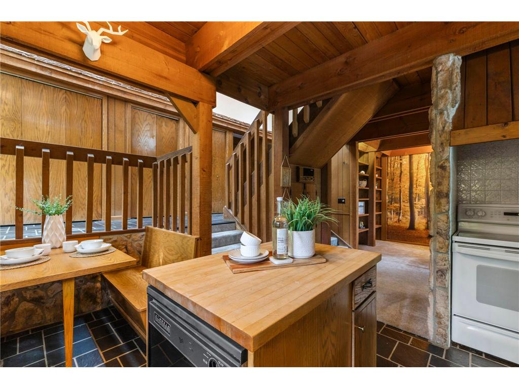 8000 Hill Trail N Lake Elmo MN 55042 - Demontreville 7095467 image30