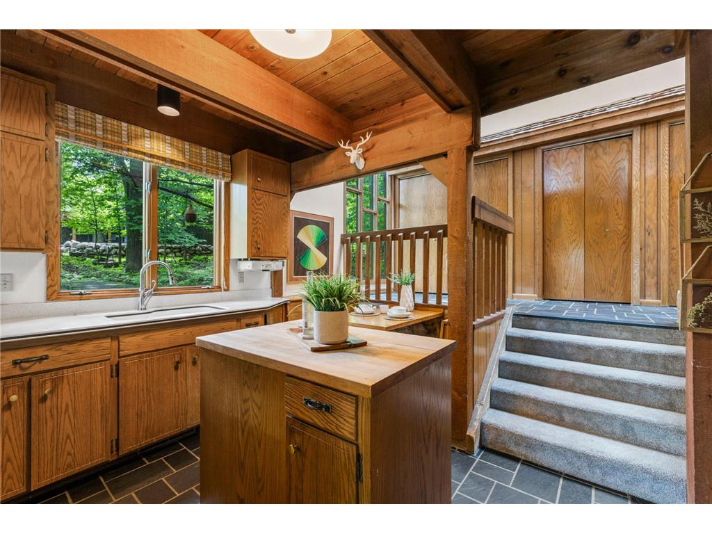 8000 Hill Trail N Lake Elmo MN 55042 - Demontreville 7095467 image7