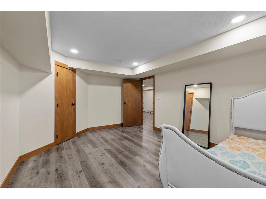 8000 Hill Trail N Lake Elmo MN 55042 - Demontreville 7095467 image77