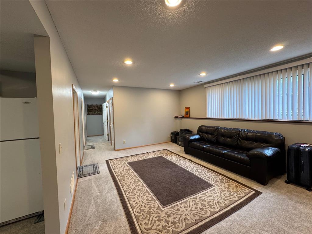 8000 Winnetka Heights Drive Golden Valley MN 55427 6731767 image36