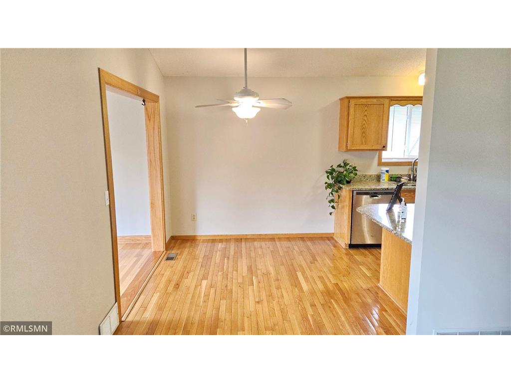 8001 Jeffery Avenue S Cottage Grove MN 55016 7110267 image8