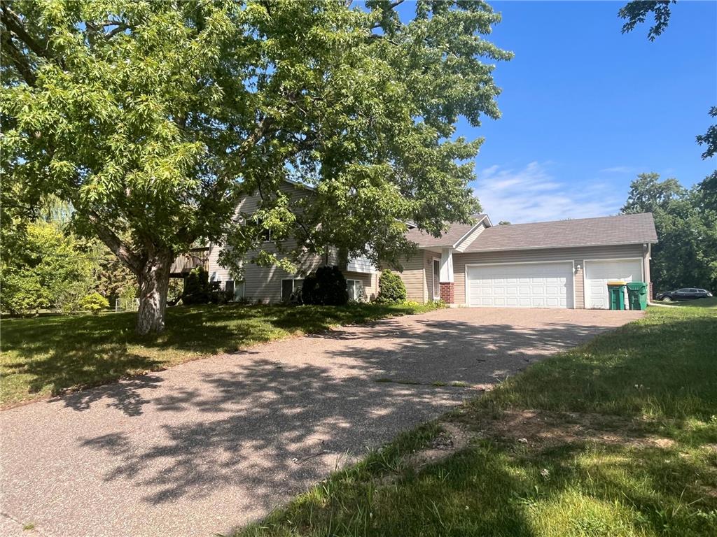 8001 N Regent Avenue N Brooklyn Park MN 55443 6413939 image1