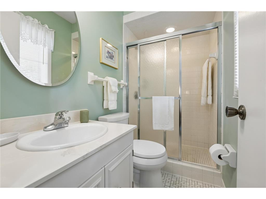 8001 Pennsylvania Road Bloomington MN 55438 7104382 image21
