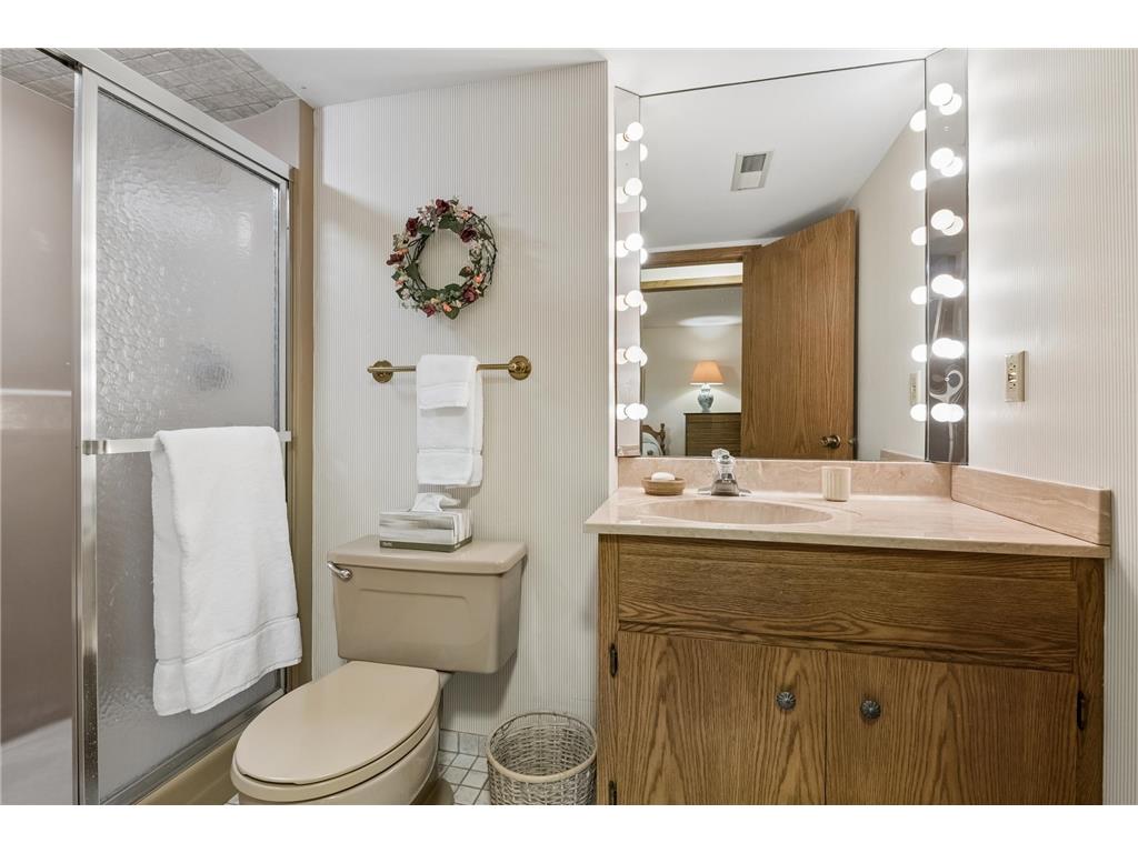 8001 Pennsylvania Road Bloomington MN 55438 7104382 image36